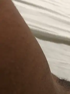 anyy33 - Anyy33's free webcam - UK Sex Cams