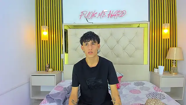 Just18Jake_ webcam