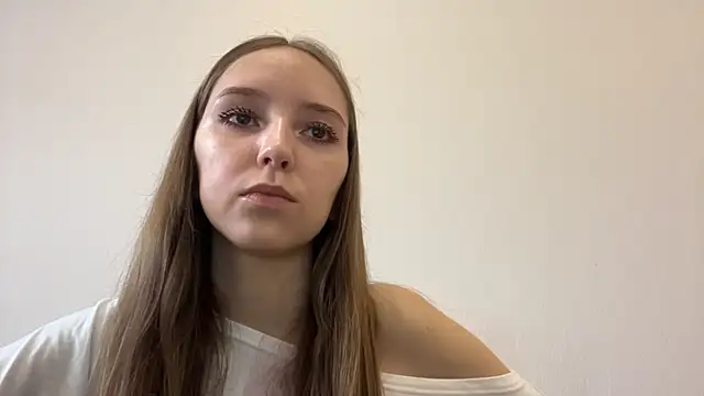 QueenBalensiefen webcam