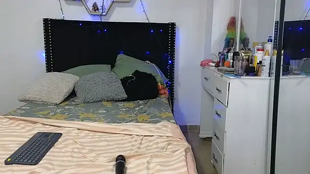charlotte_077 webcam