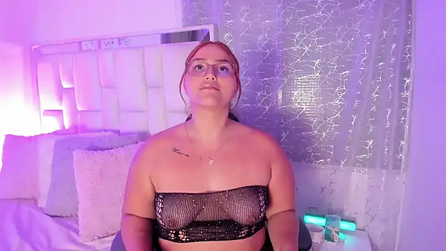 LeahxBarker webcam