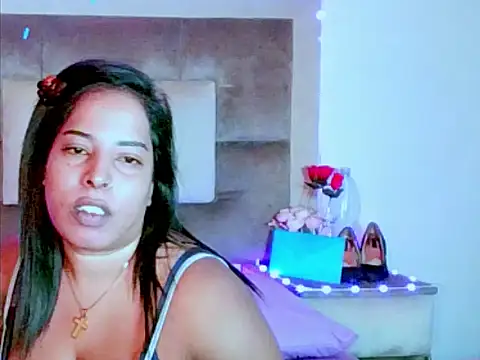 indiantopaz694u webcam