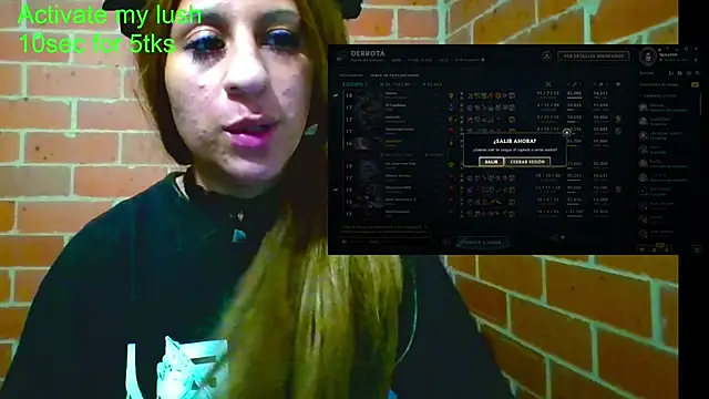 SpicyGirl77 webcam