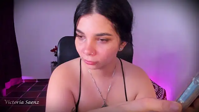 victoriaasaenz_ webcam