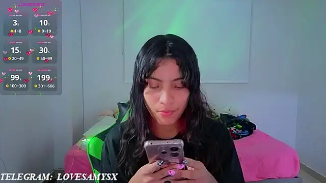 Lovelyamyy webcam