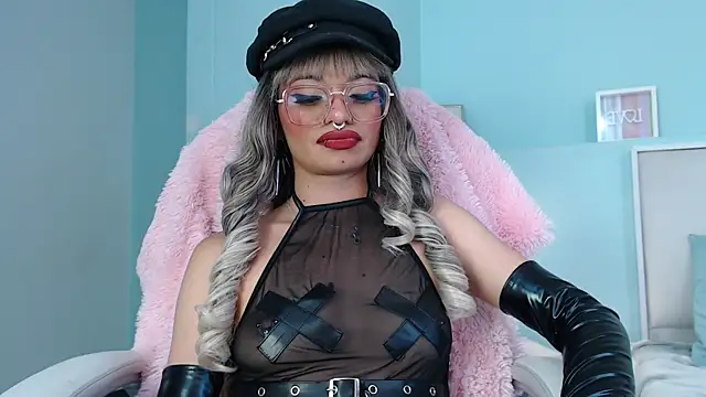 Emerald_gh webcam