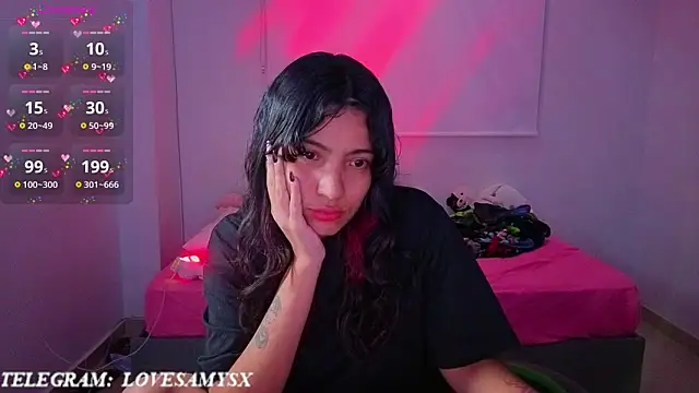 Lovelyamyy webcam
