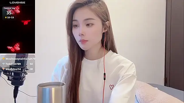 美女F888f在线直播