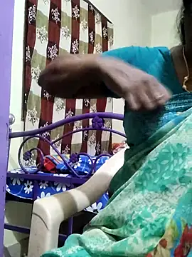 yamini1431 webcam