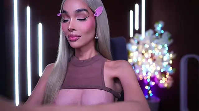 xxforyoureyesonlyxx webcam