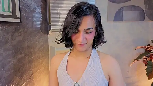 zoee_kiss_ - Zoee_Kiss_'s free webcam - UK Sex Cams