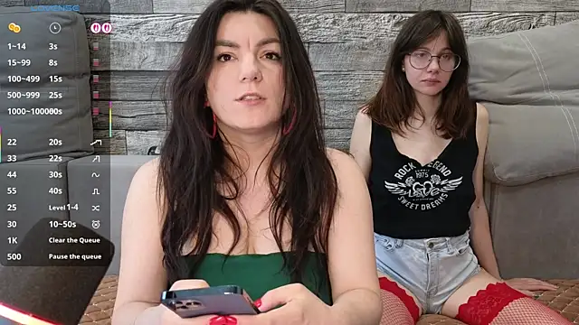 Vika_loves_you webcam