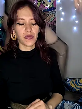 TsSophie_MsSarah Live Webcam on Stripchat