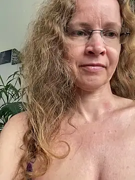AnnikaRose webcam