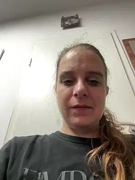 Chantalee webcam