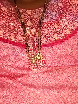 Divyahoty webcam