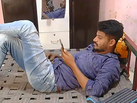 HotXKrish webcam