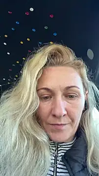 Secret_Ladyx webcam