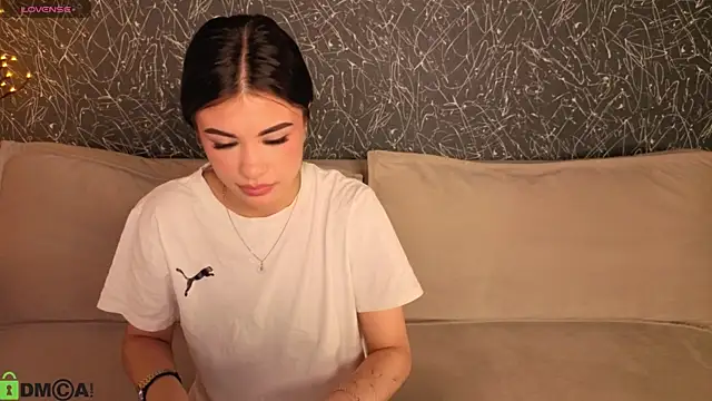 Alisha_Blakee webcam