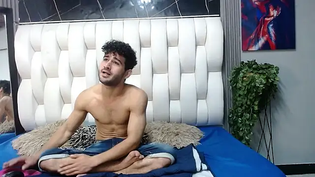 aaron_jones_1 webcam