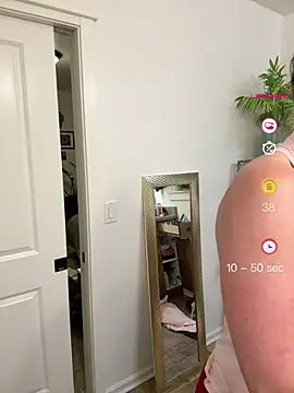 blackwidowlaced webcam
