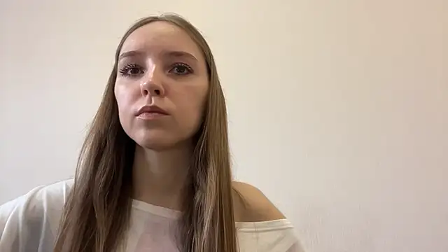 QueenBalensiefen webcam