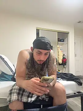 Longmoney444 webcam