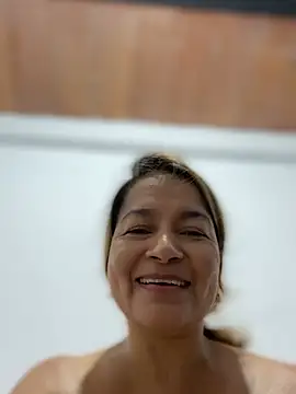 Jlo_69 webcam