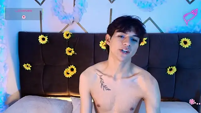 AleAurarashi webcam