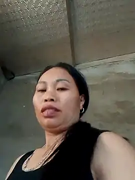Maikha08 webcam