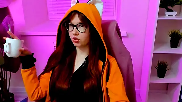 CarolGiggly webcam