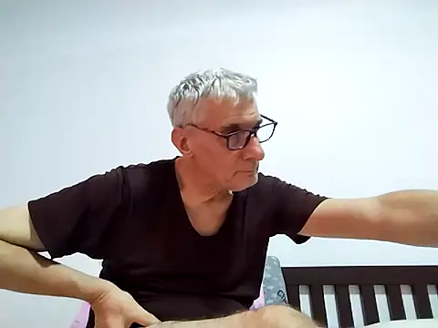BIGUNCUTHARDCOCK webcam