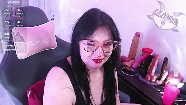 LiloMoon69 webcam