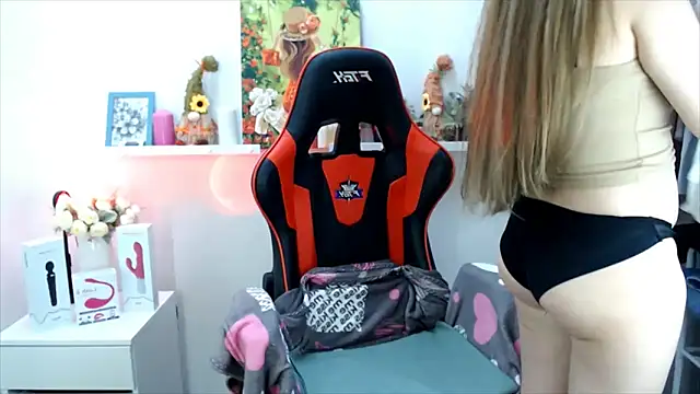 Lucky_Lana webcam