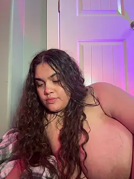 Islandmamita webcam