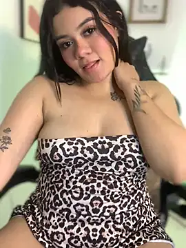 ImVaneCruz_ webcam