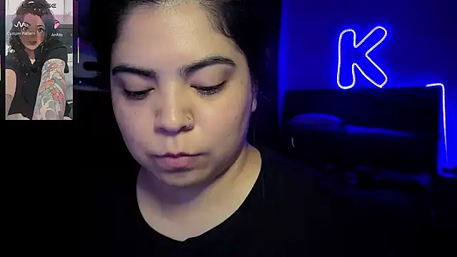 kimmiakiss22 webcam