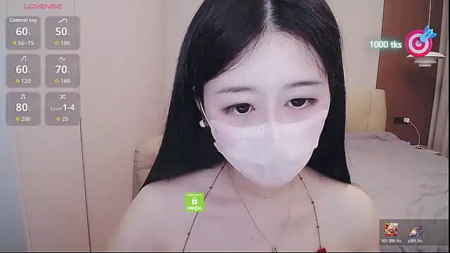 美女CN-xiaofei在线直播