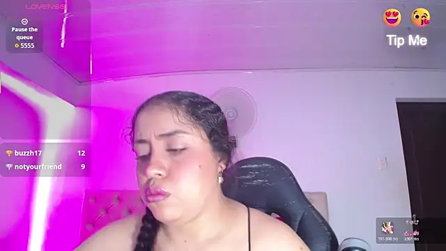 cristal_horny19 webcam