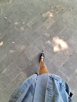 Love-public webcam