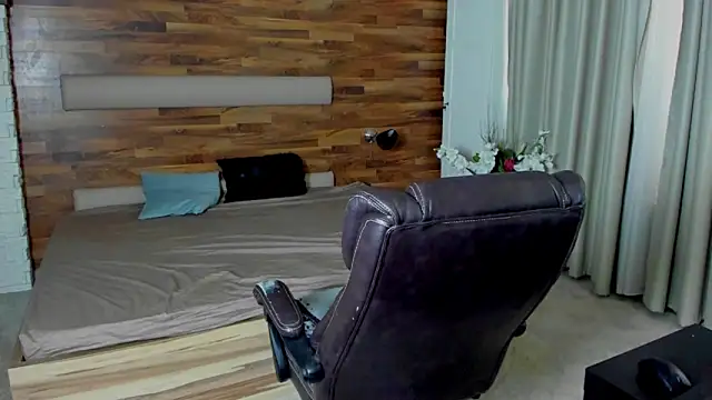 IvanHydee webcam