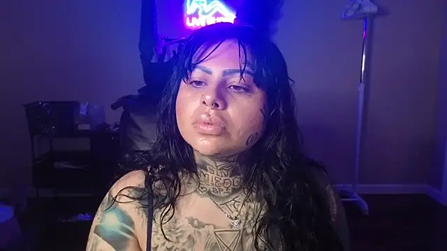 chicanachic13 webcam