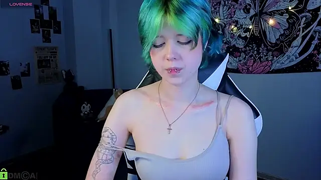 LittleKittenStar webcam