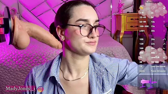 BunnyDollMady webcam
