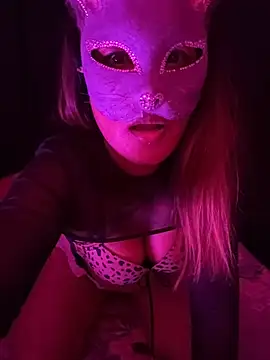 MiNniE_666 webcam