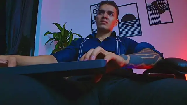 ALPHA_DOMINUS_ webcam