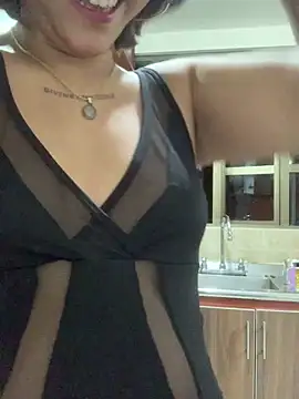 LilithMonette webcam