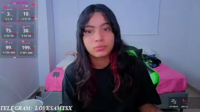 Lovelyamyy webcam