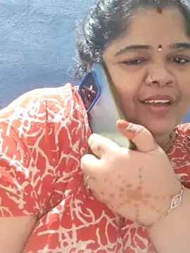 tamilthanushri webcam