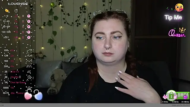Alicia_love00 webcam